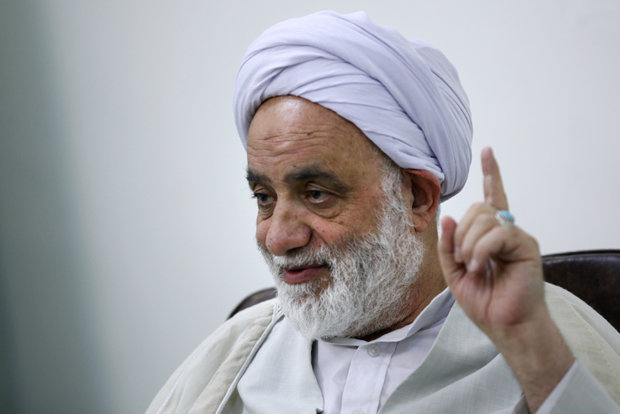 حجت الاسلام قرائتی بیانیه گام دوم رهبر معظم انقلاب را تببین کرد