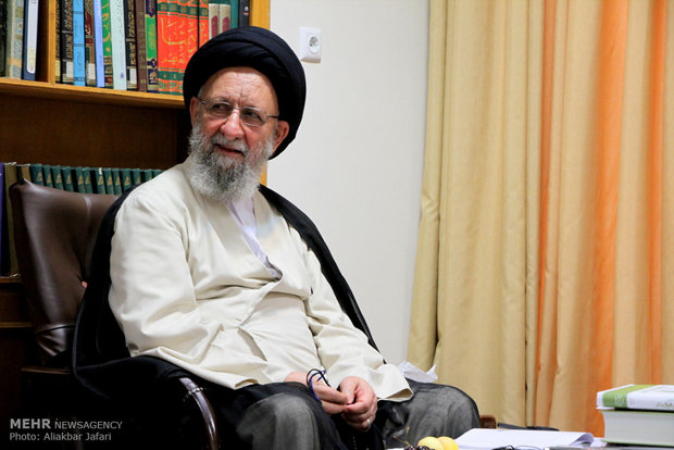 ظهور منجی وجه اشتراک تمام ادیان است/ امام (ره) گل سر سبد منتظران