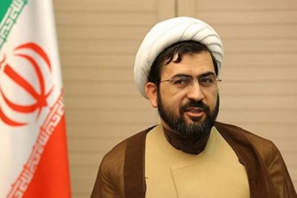 شخصیت حضرت زهرا(س) از ادراک ما خارج است/ وقتی عقل متحیر می شود